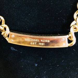 Michael Kors Fashion Necklace